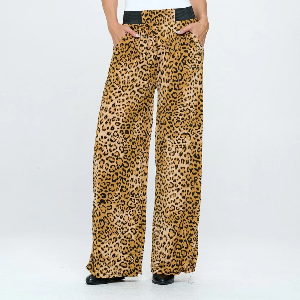 Accent Accessories Leopard Animal Print Wide Leg Pants Women’s Bottoms One Size